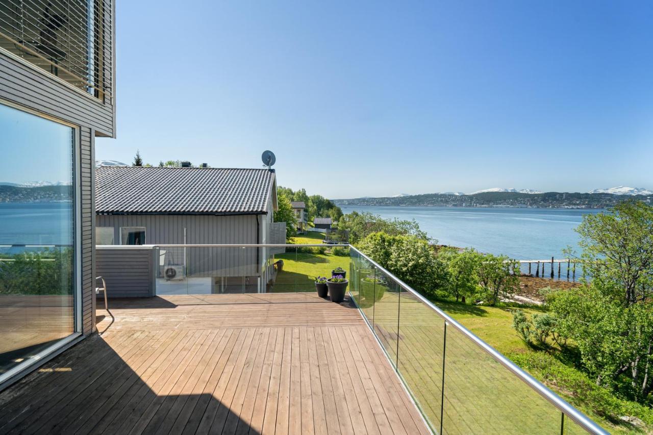 Oceanfront Penthouse Duplex Wamazing View! *